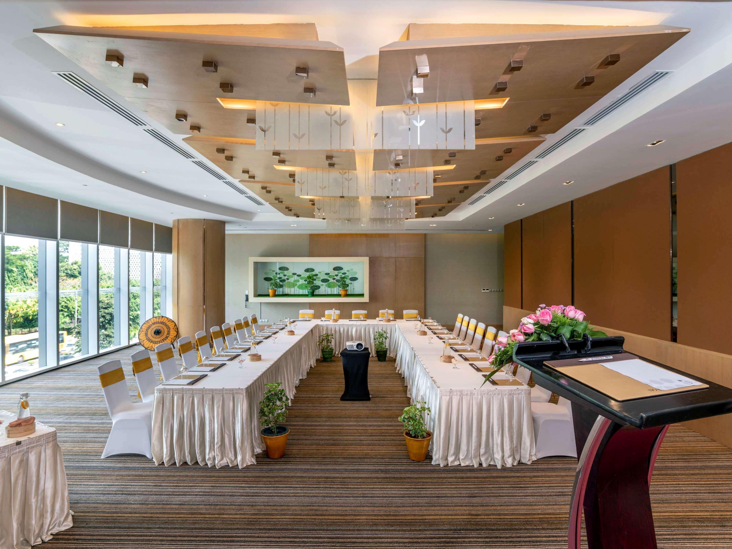 Novotel Yangon Max Eksteriør billede