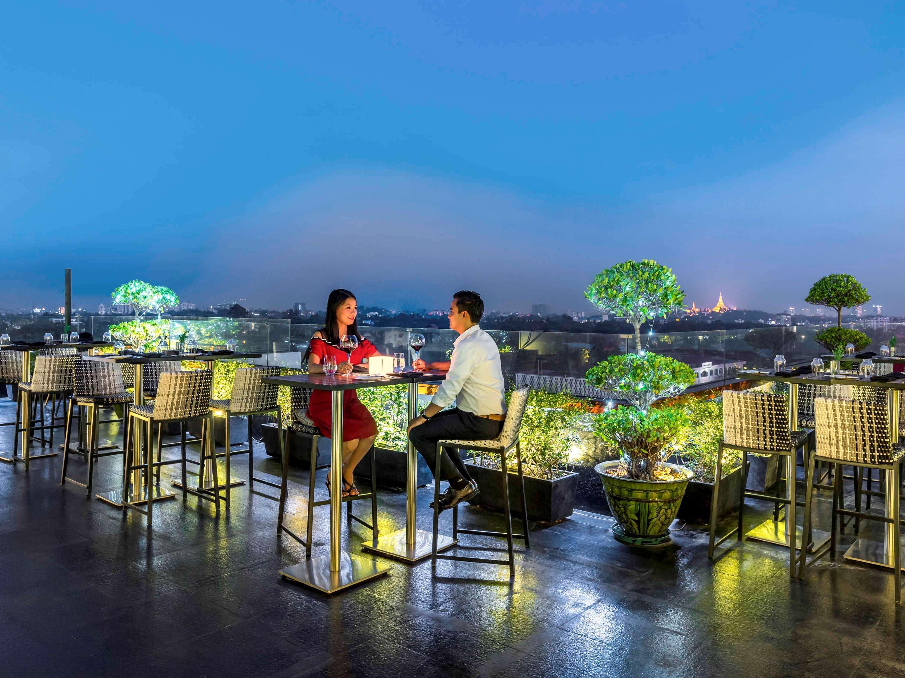 Novotel Yangon Max Eksteriør billede