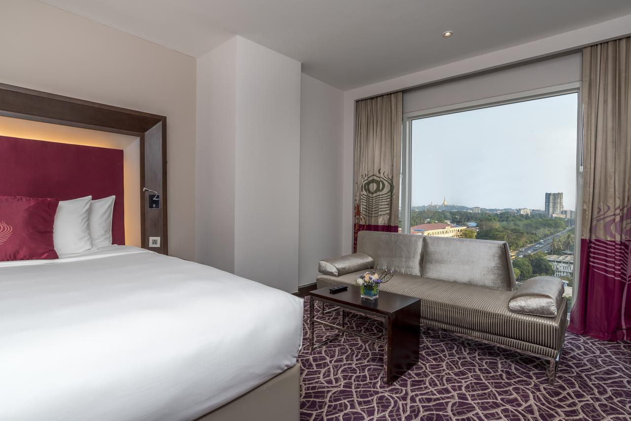 Novotel Yangon Max Eksteriør billede