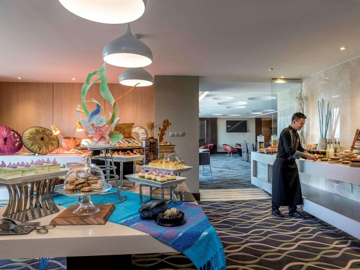 Novotel Yangon Max Eksteriør billede